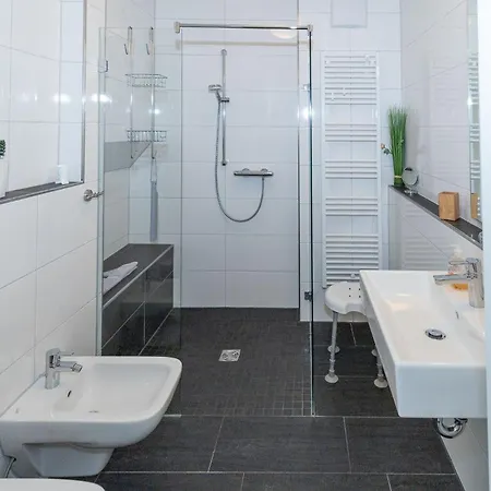 Admiralsgarten, Steuerbord 14 Apartman
